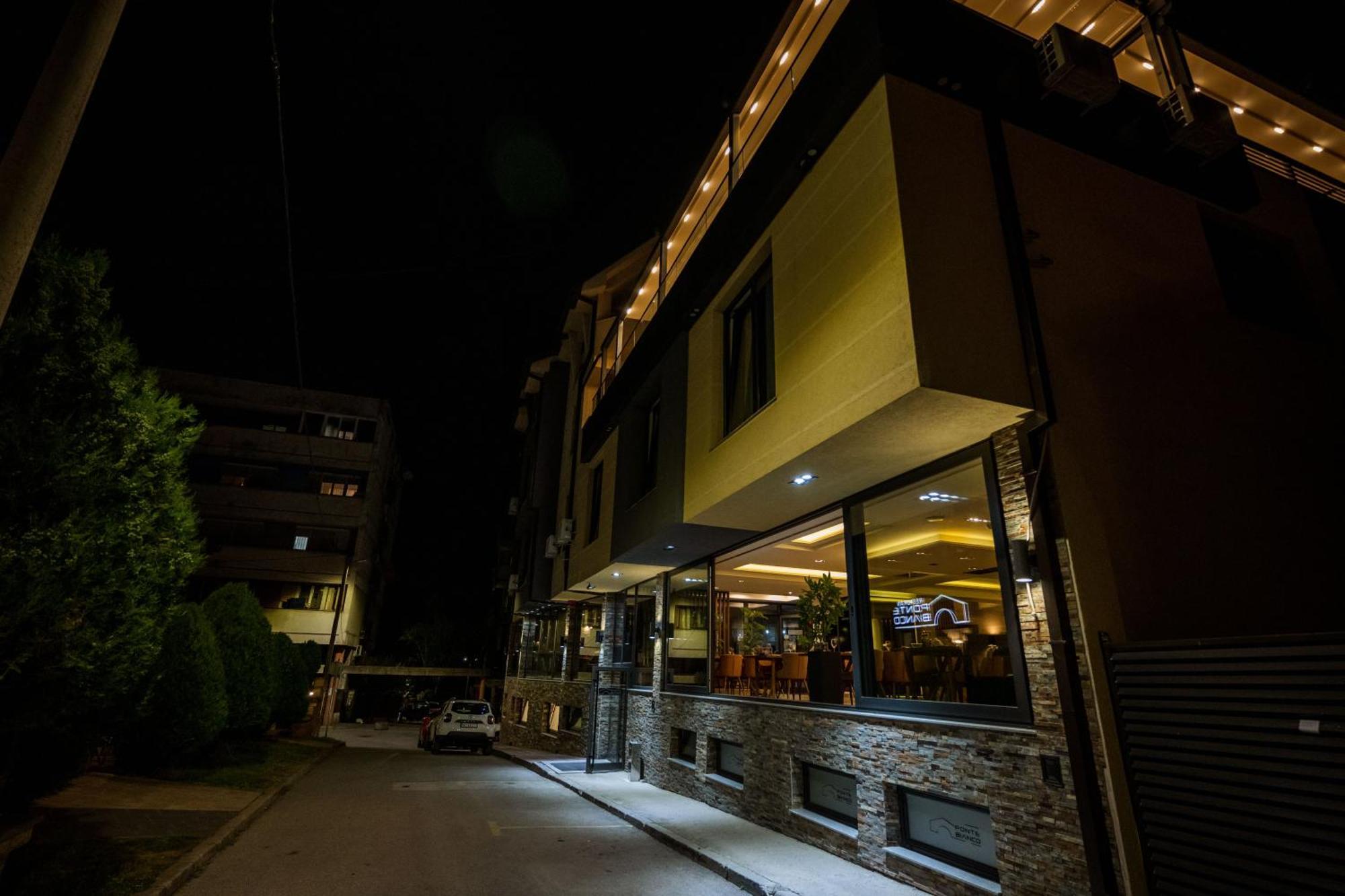 Hotel & Restaurant Ponte Bianco Vranje Exterior foto